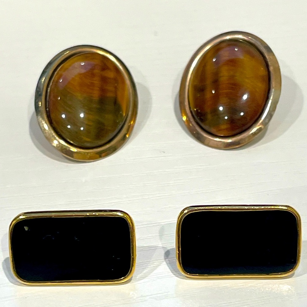 Vintage 2 Pairs Earrings Black Brown both with gold classic unmarked.